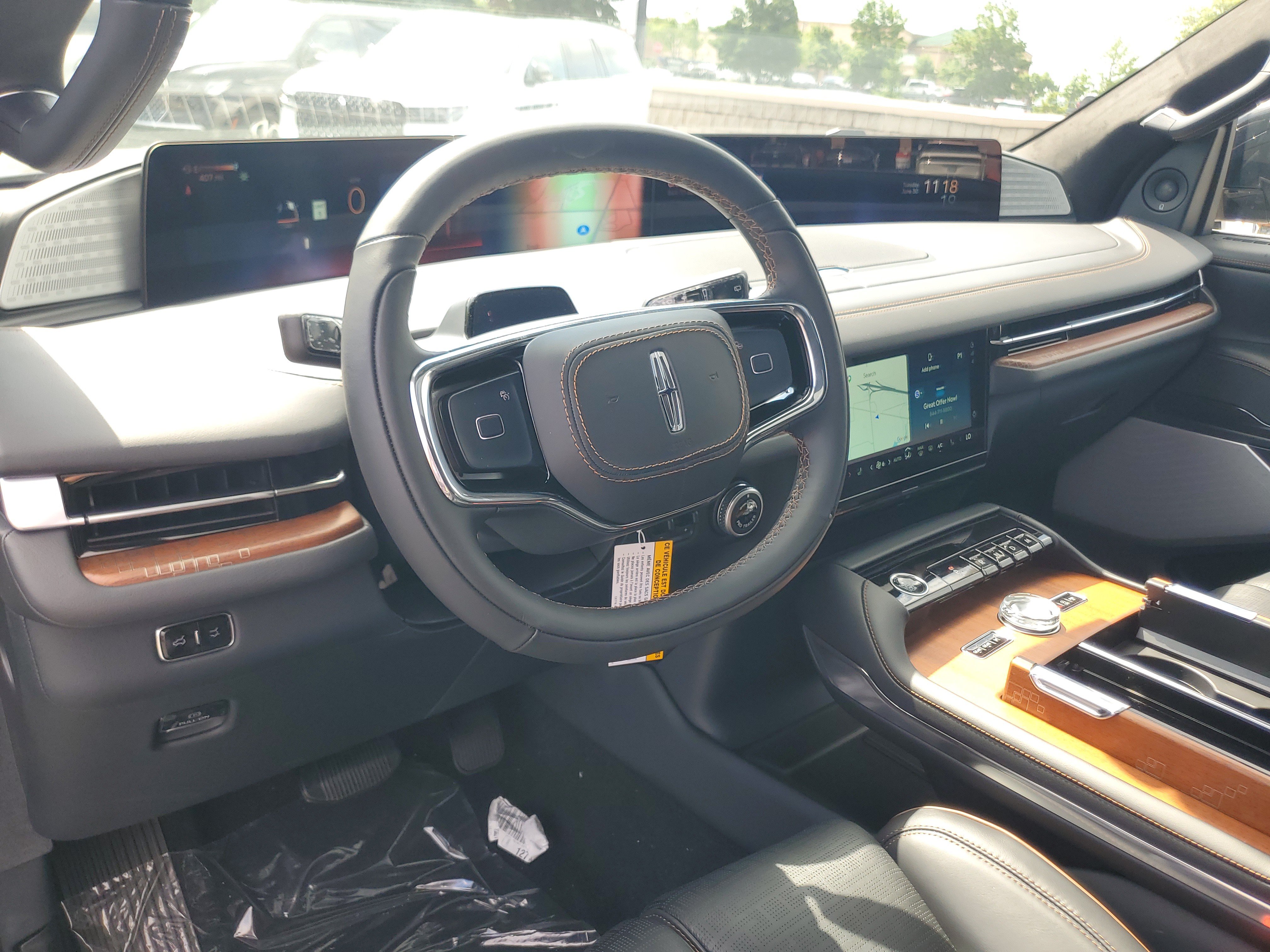 New 2026 Lincoln Navigator Black Label AWD/4WD image 14