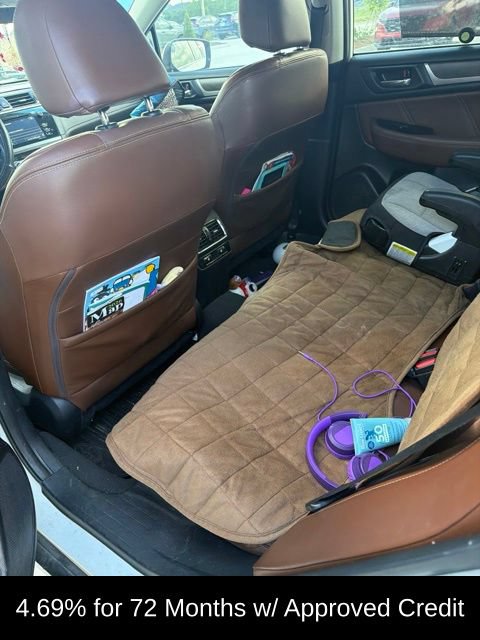 Used 2017 Subaru Outback 3.6R Touring w/ Popular Package #5A AWD/4WD image 7