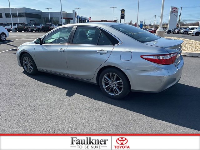 Certified 2016 Toyota Camry SE image 12