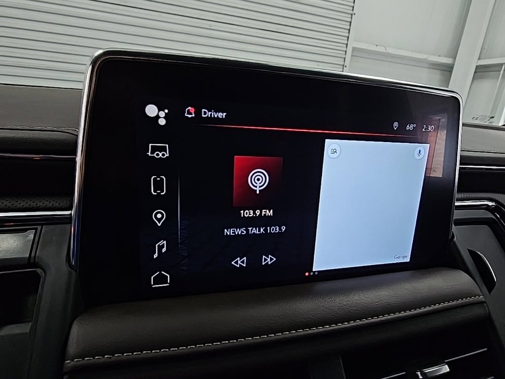 Certified 2022 GMC Yukon XL SLT w/ SLT Luxury Package image 13