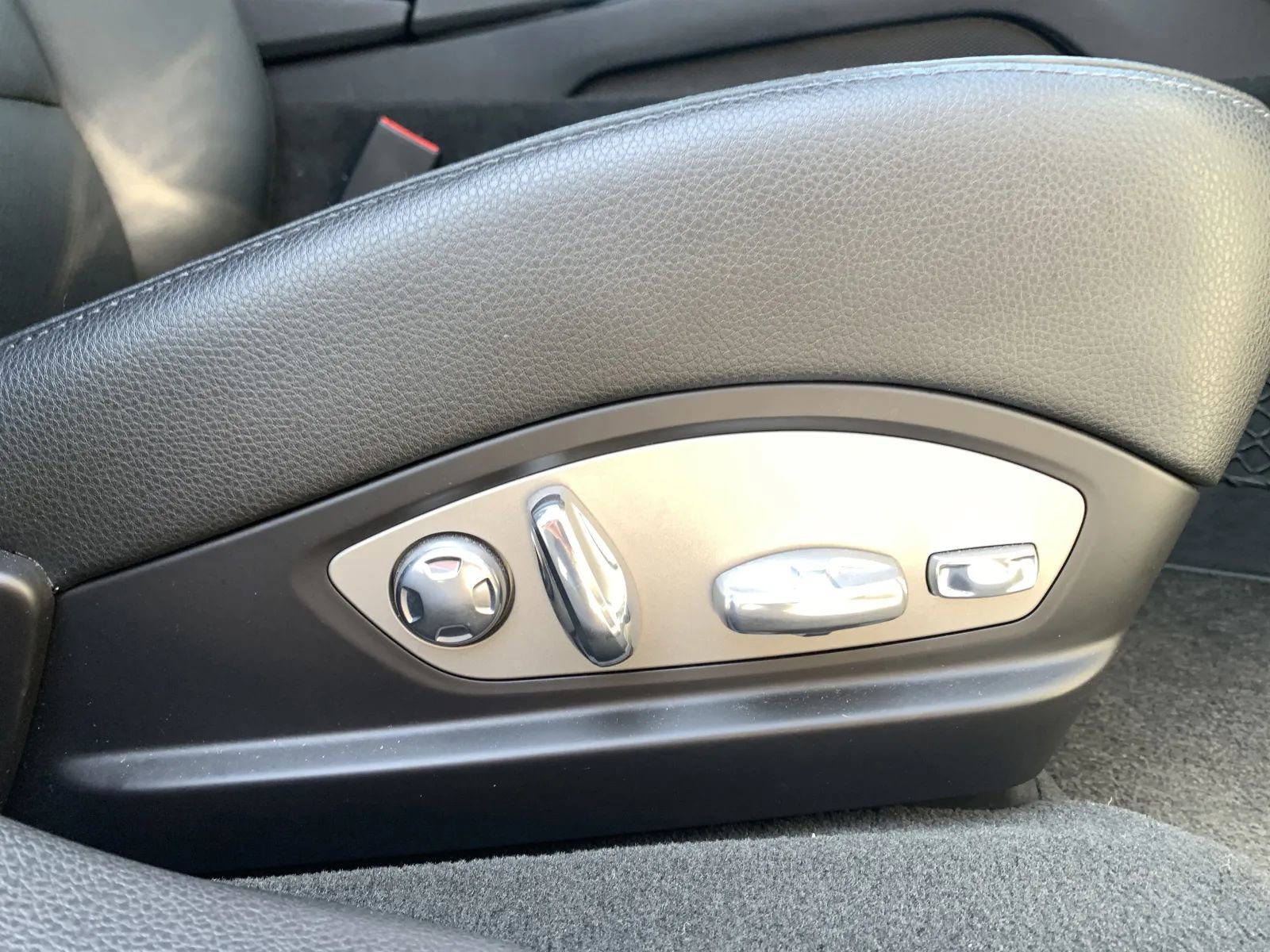 Used 2013 Porsche Panamera image 35