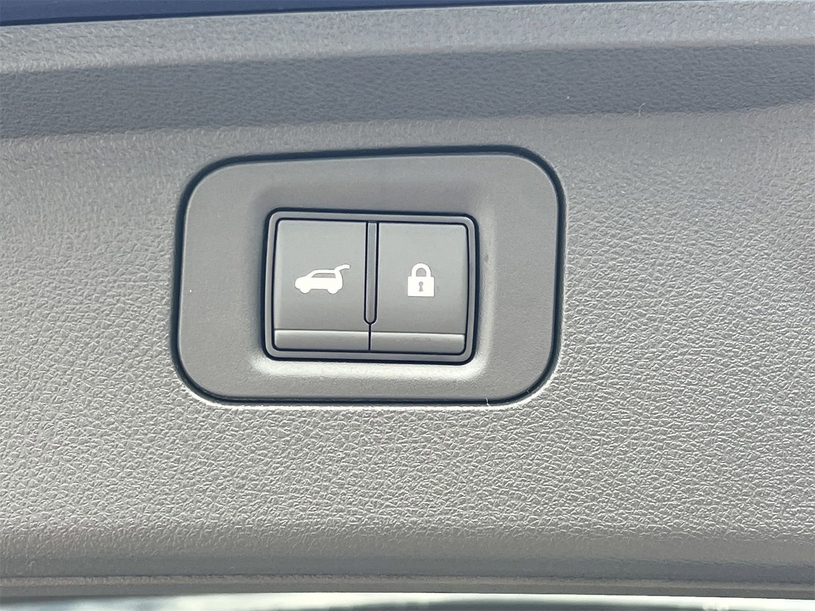 New 2025 Nissan Armada Platinum Reserve image 27