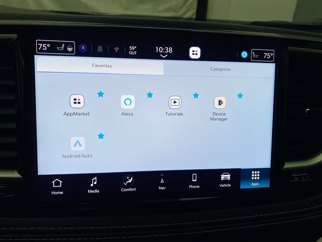 New 2027 Chrysler Pacifica Select w/ Family Tech Group AWD/4WD image 18