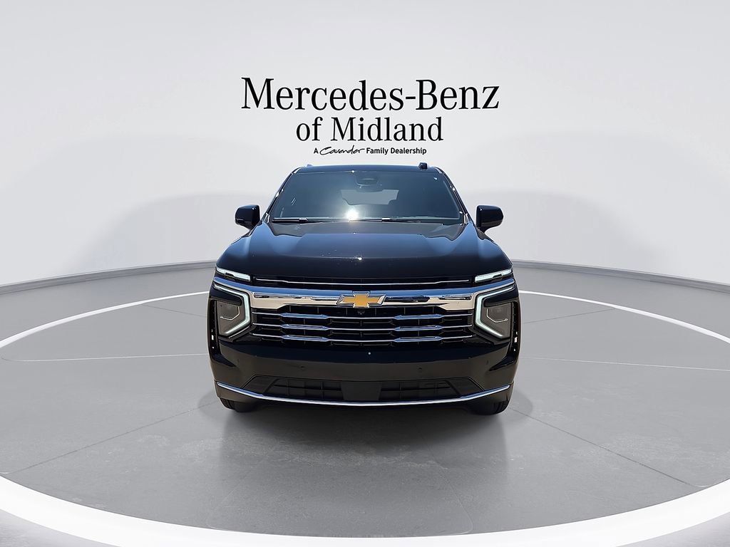 Used 2025 Chevrolet Tahoe LT AWD/4WD image 3