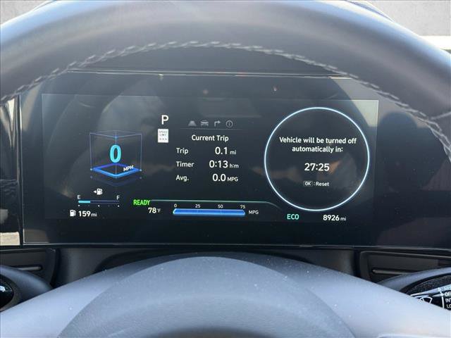 Certified 2025 Hyundai Elantra SEL FWD image 11