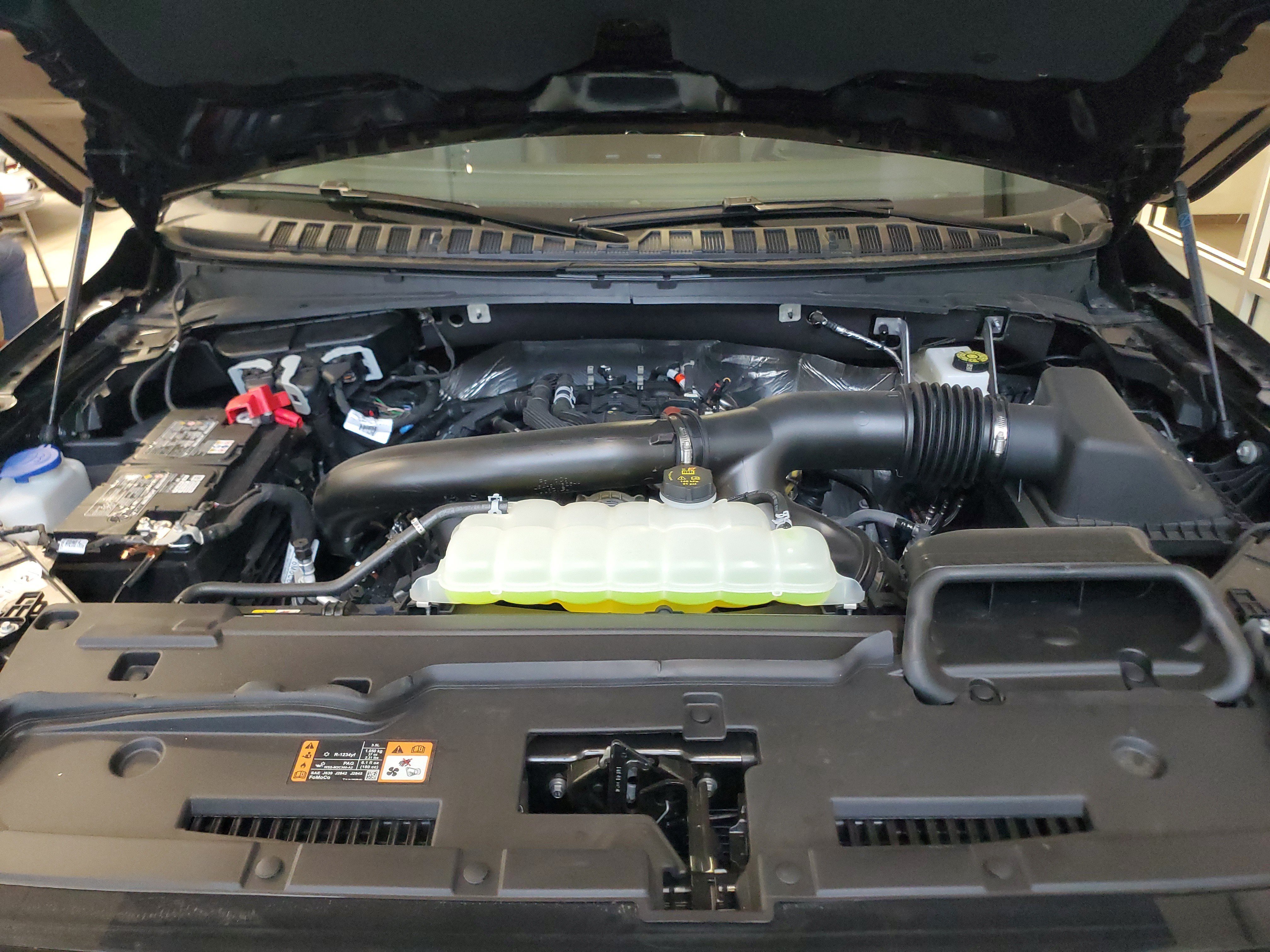 New 2026 Lincoln Navigator L Black Label AWD/4WD image 8