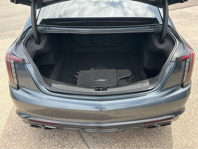 Certified 2022 Cadillac CT5 V w/ Platinum Package RWD image 31
