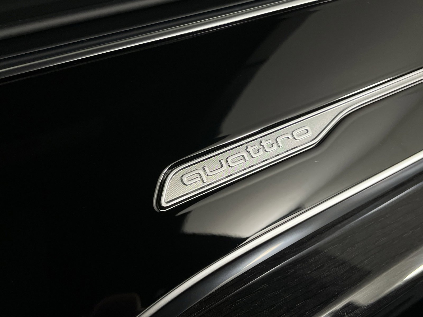 Used 2025 Audi Q8 Premium Plus w/ Premium Plus Package image 18