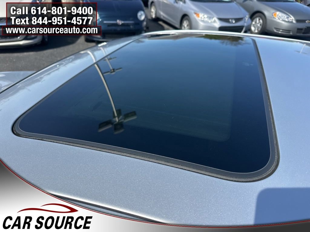 Used 2011 BMW 335i xDrive 335i xDrive image 9