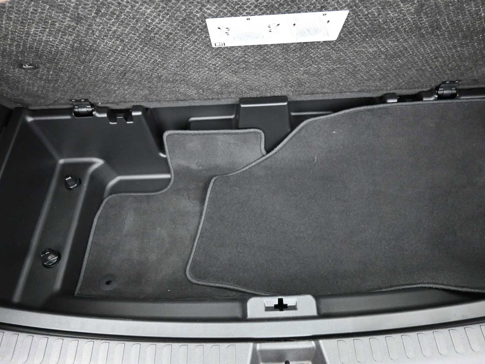 Used 2025 Buick Enclave Preferred w/ Power Package image 29