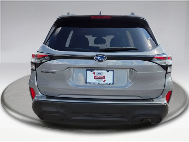 Used 2025 Subaru Forester Premium AWD/4WD image 15