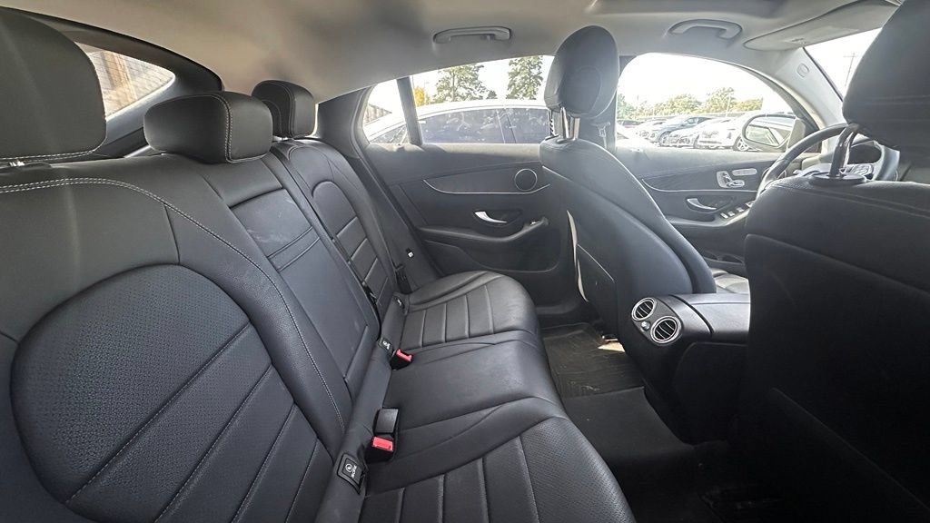 Used 2017 Mercedes-Benz GLC 300 4MATIC Coupe image 6