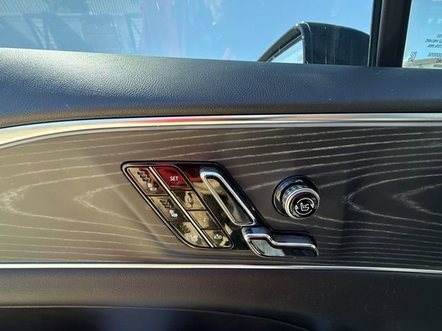 Used 2025 Cadillac Lyriq Sport AWD/4WD image 12