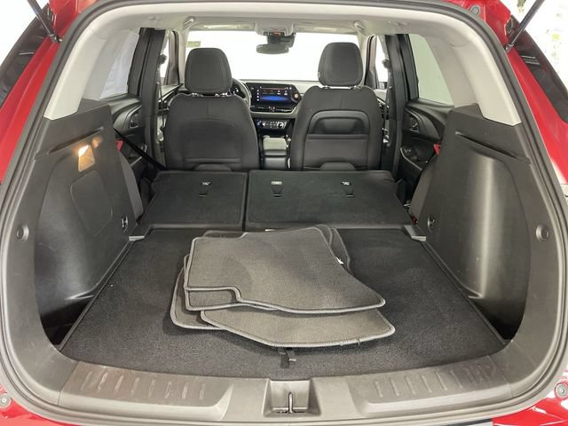 Used 2026 Chevrolet TrailBlazer LT AWD/4WD image 25