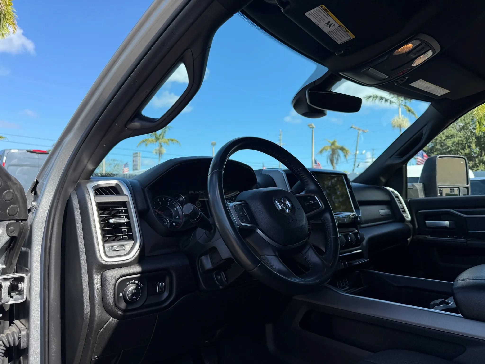 Used 2023 RAM 3500 Big Horn w/ Level 1 Equipment Group AWD/4WD image 13