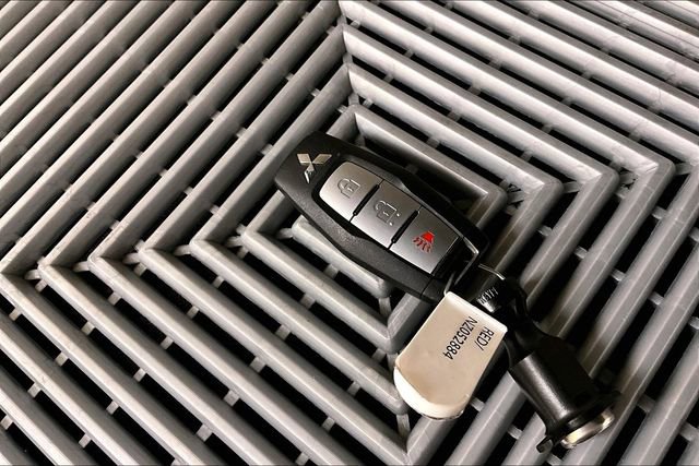 Used 2022 Mitsubishi Outlander ES image 11