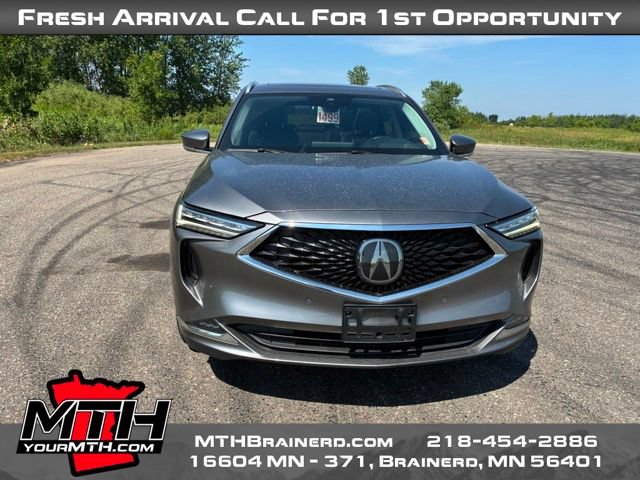 Used 2023 Acura MDX SH-AWD w/ Advance Package image 3