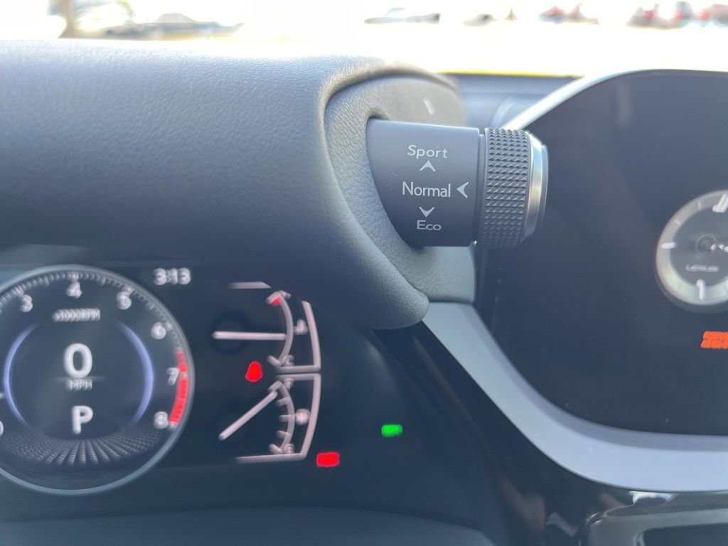 Used 2022 Lexus ES 350 w/ Premium Package image 28