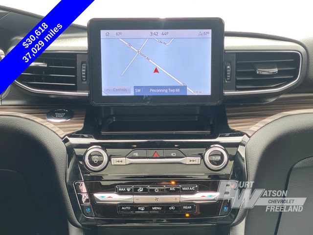 Used 2022 Ford Explorer Limited w/ Class IV Trailer Tow Package AWD/4WD image 23