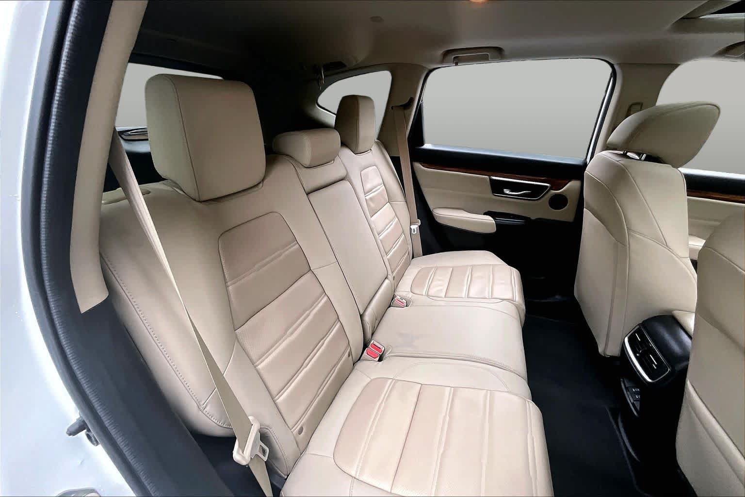 Used 2018 Honda CR-V Touring image 21