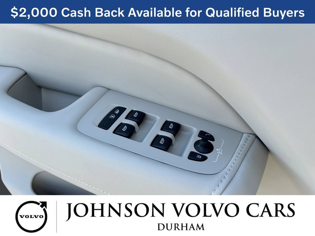 New 2026 Volvo XC60 T8 Ultra w/ Protection Package Premier AWD/4WD image 24