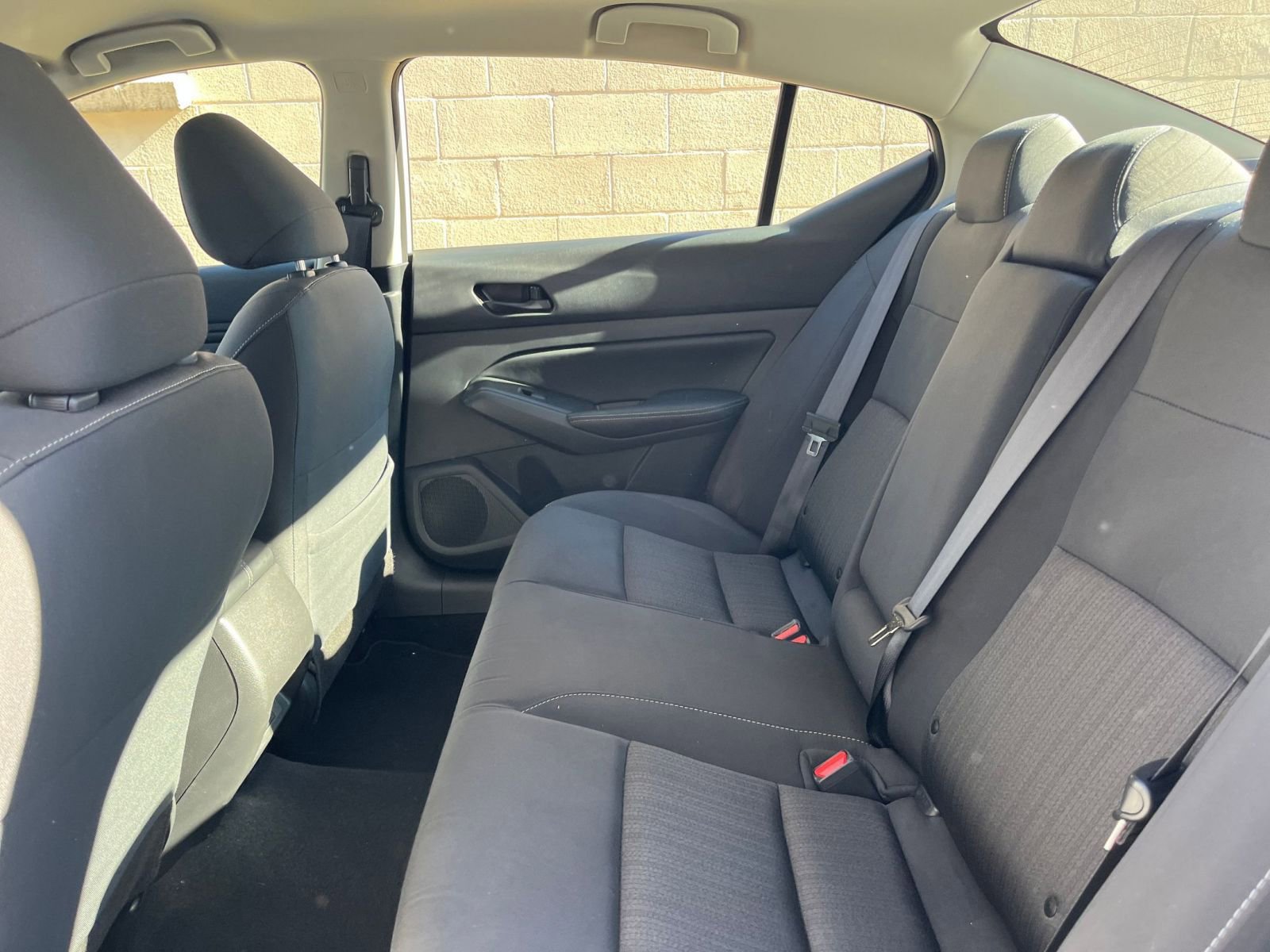 Used 2025 Nissan Altima 2.5 SV image 24