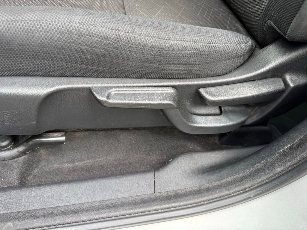 Used 2015 Honda Fit EX image 16