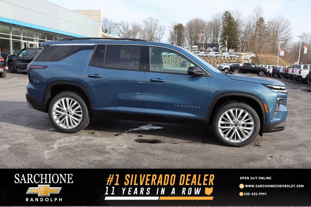 New 2026 Chevrolet Traverse LT w/ LPO, Floor Liner Package