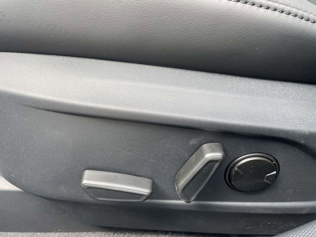 New 2026 Ford Mustang Mach-E Select image 18