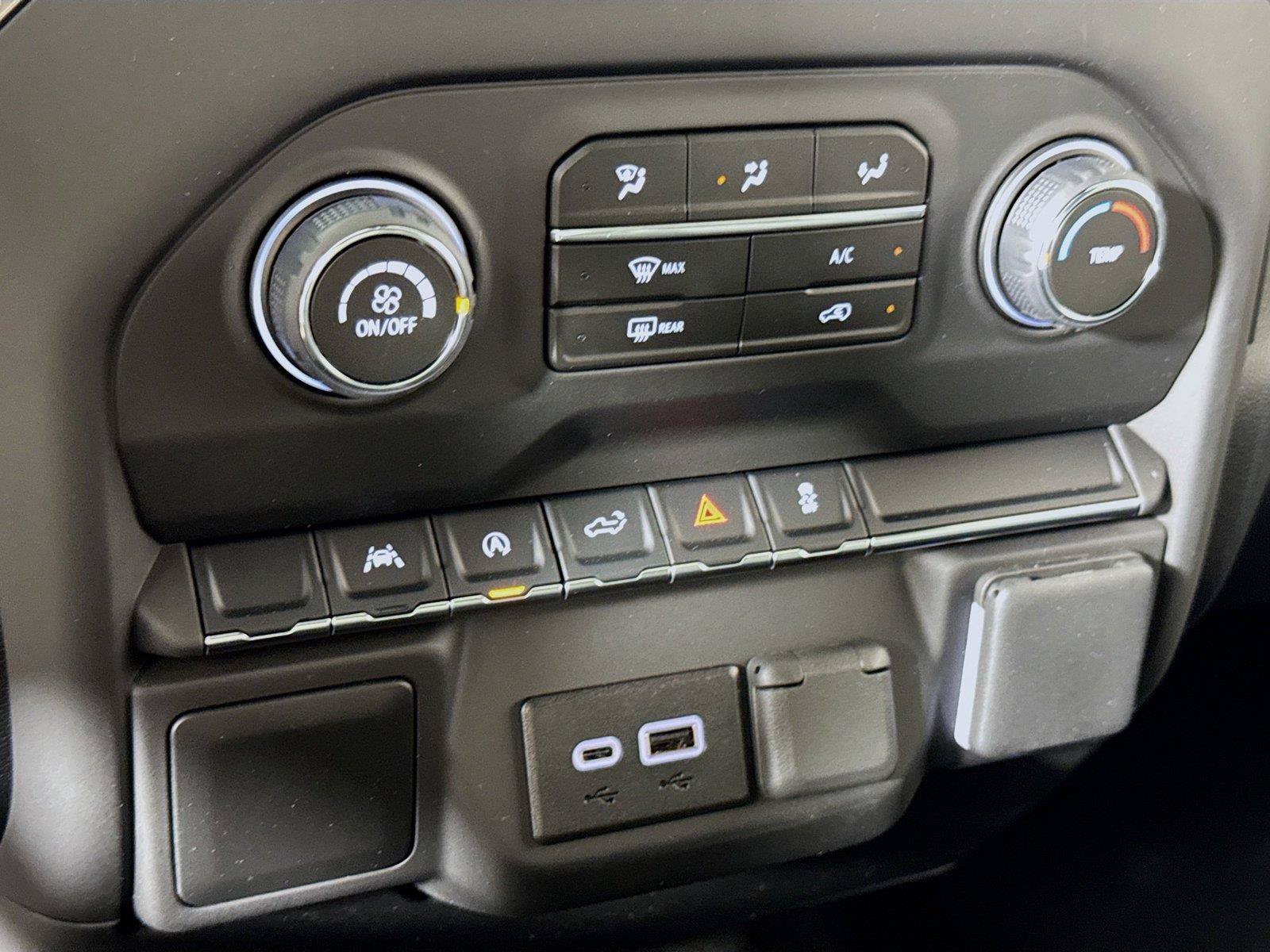 New 2026 Chevrolet Silverado 1500 Custom AWD/4WD image 10