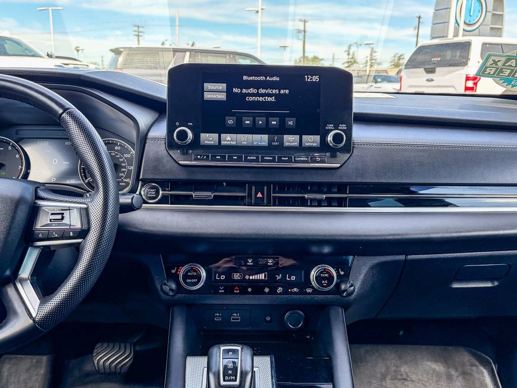 Used 2022 Mitsubishi Outlander SEL image 17