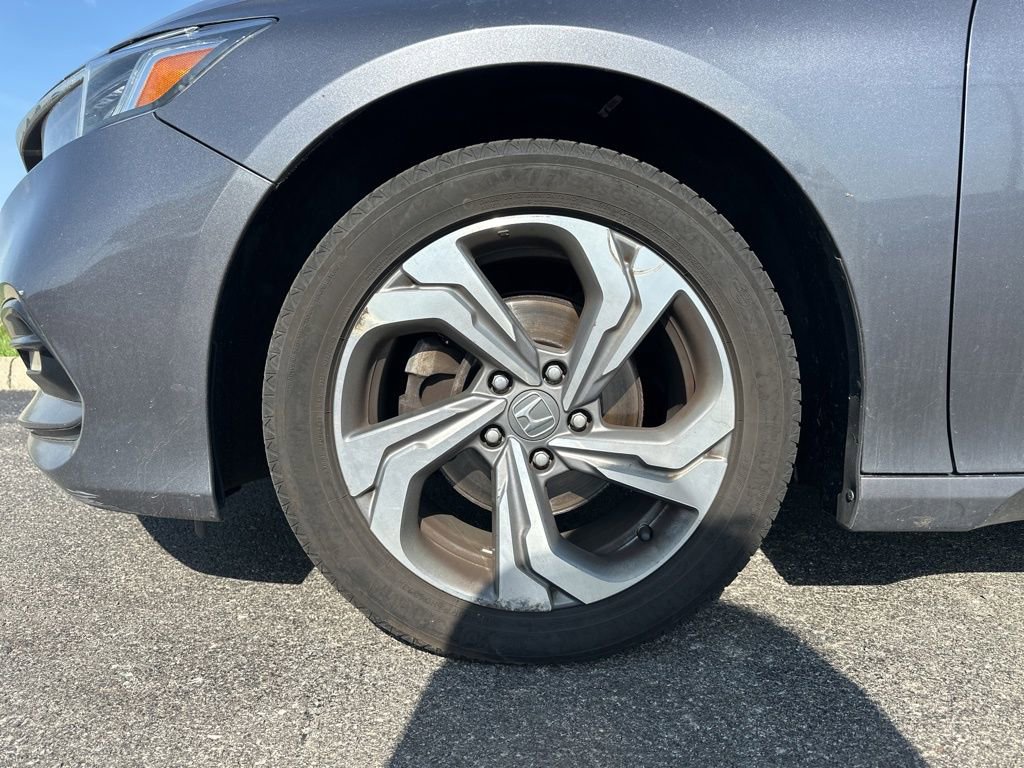 Used 2018 Honda Accord EX-L image 7
