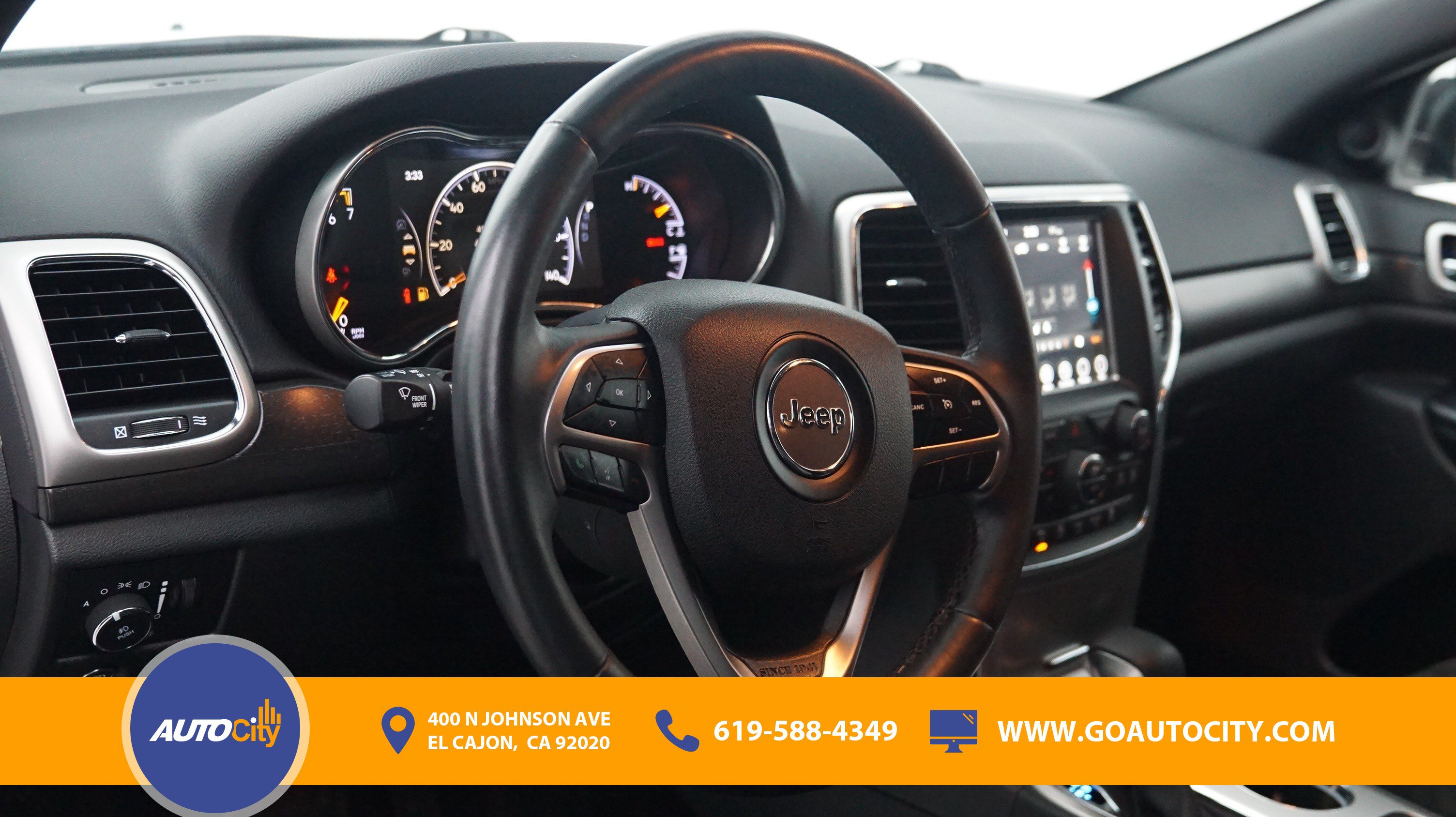 Used 2018 Jeep Grand Cherokee Altitude RWD image 19