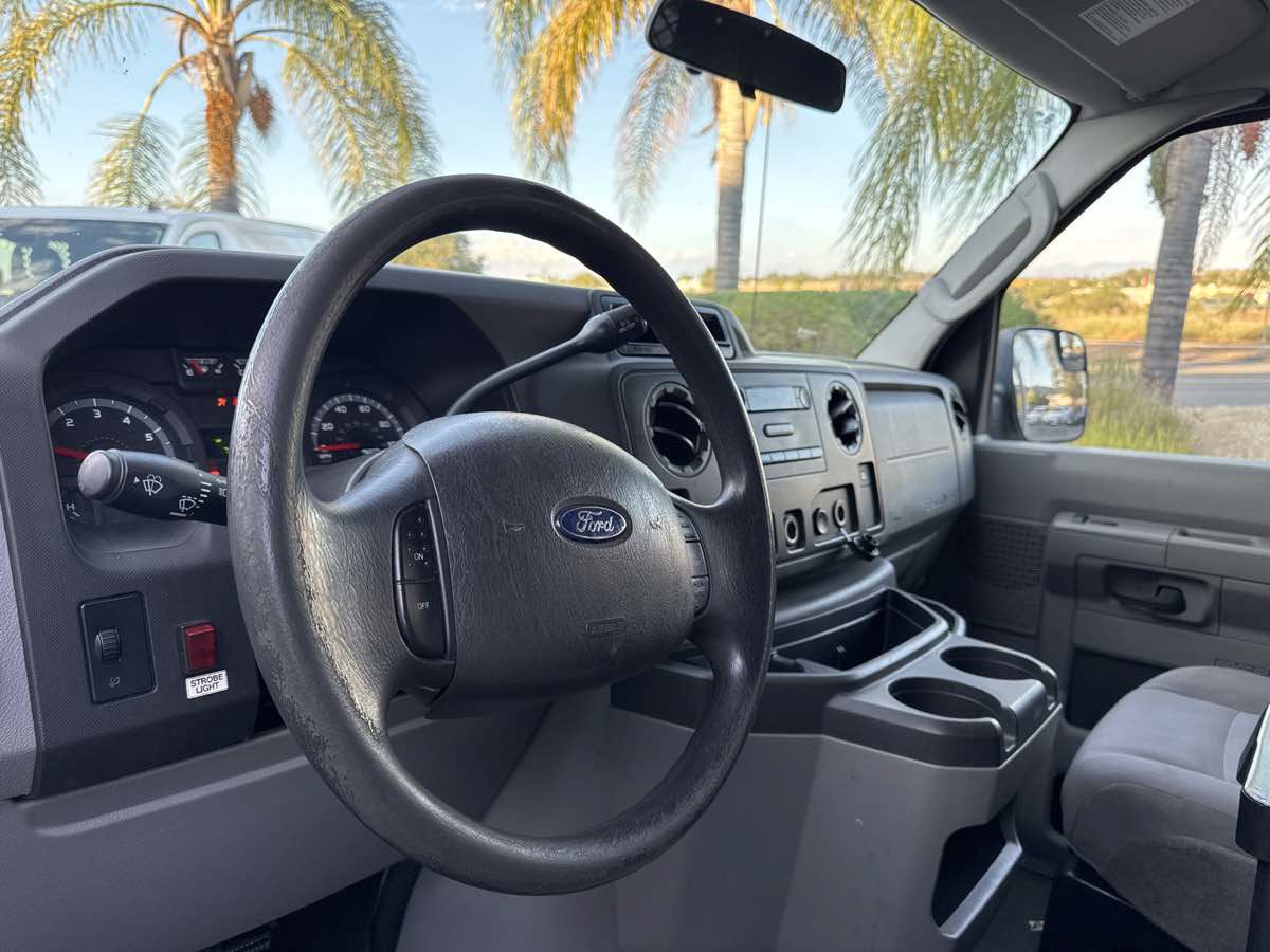 Used 2013 Ford E-150 and Econoline 150 w/ PWR Group RWD image 15