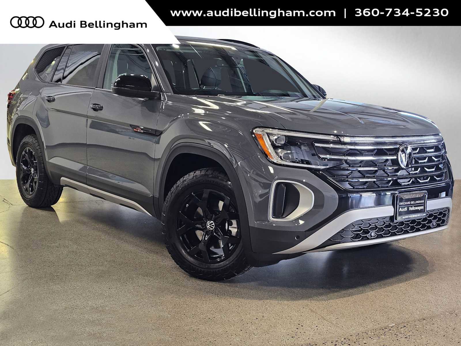 Used 2026 Volkswagen Atlas Peak Edition AWD/4WD image 1