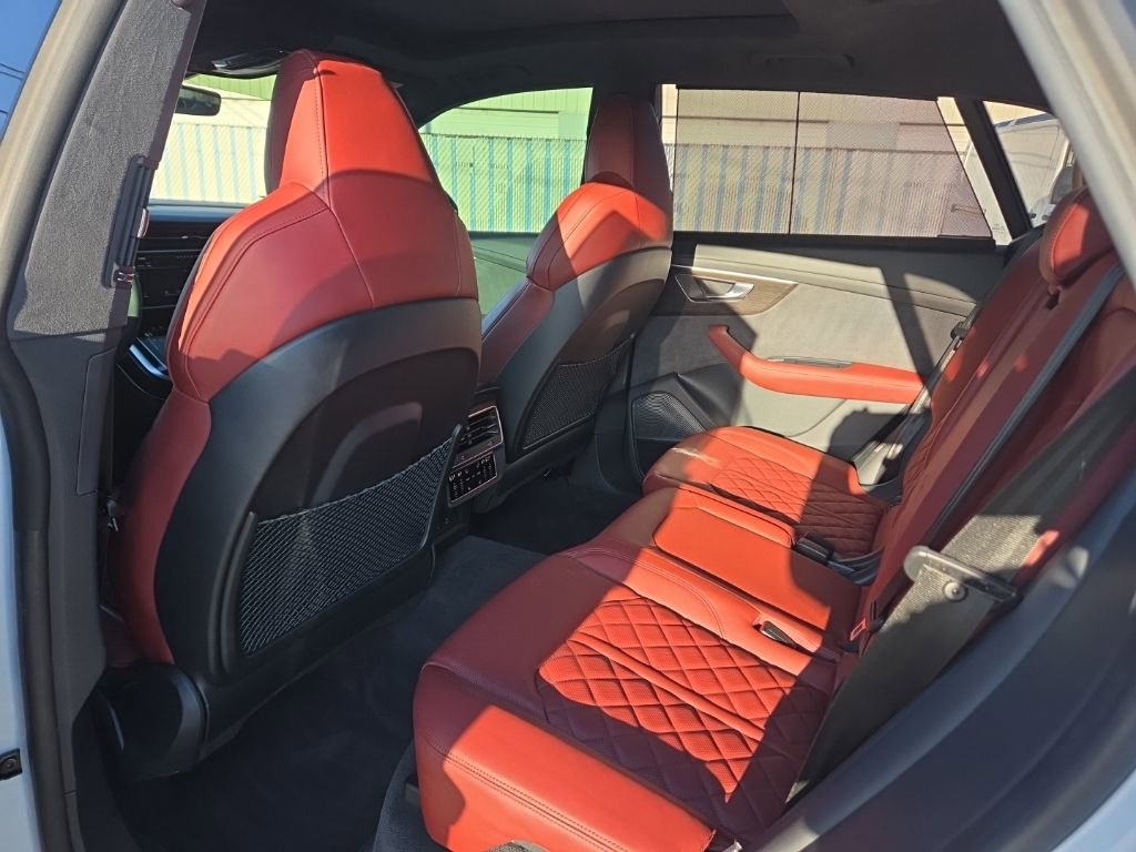 Used 2023 Audi SQ8 Prestige w/ Prestige Package image 16