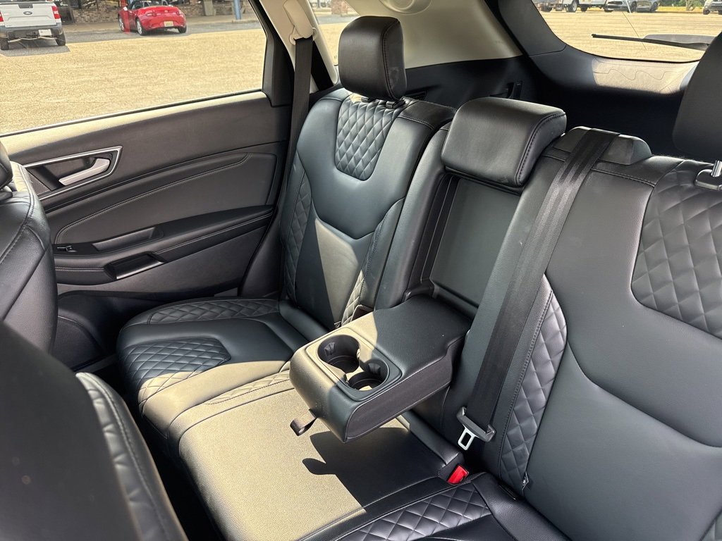 Used 2024 Ford Edge Titanium image 8