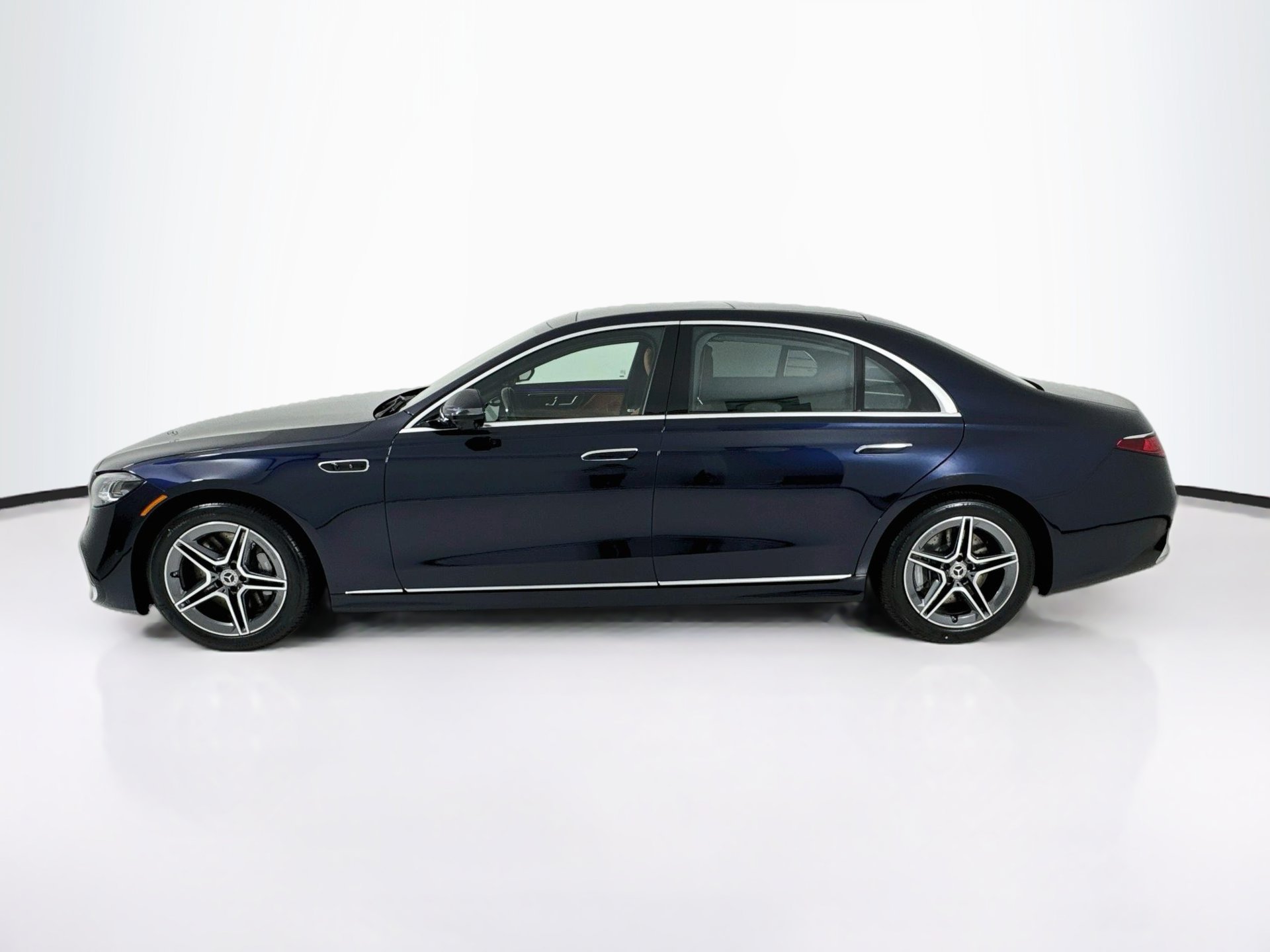 New 2027 Mercedes-Benz S 580 4MATIC Sedan image 5