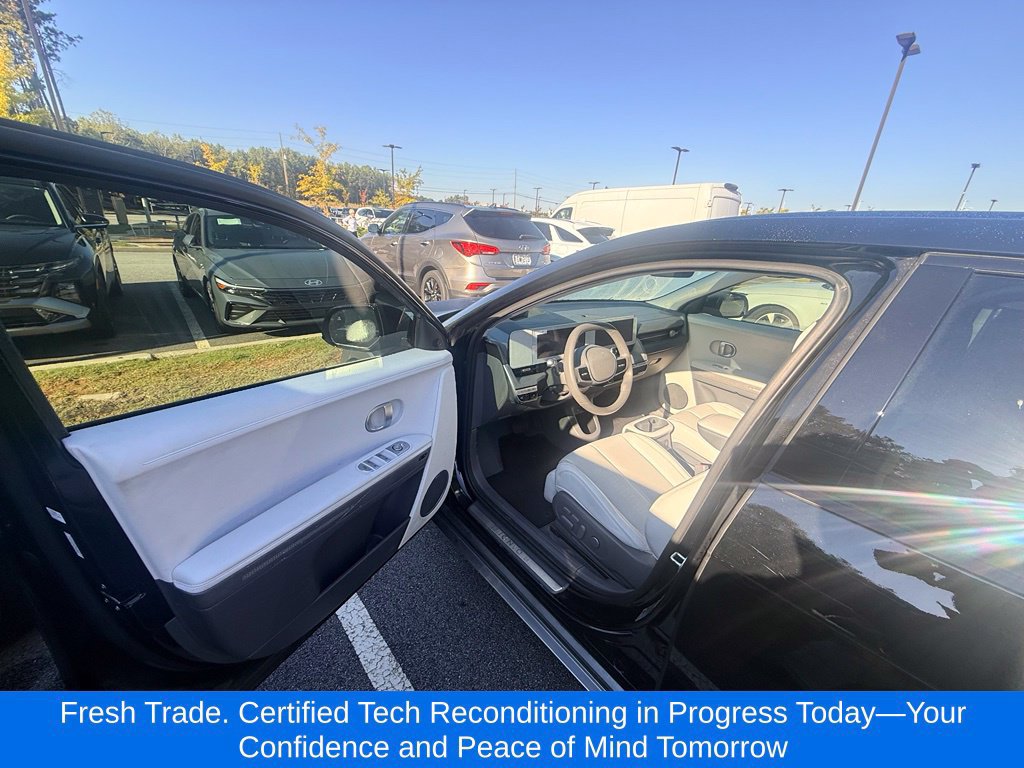 Used 2023 Hyundai Ioniq 5 Limited w/ Cargo Package AWD/4WD image 3