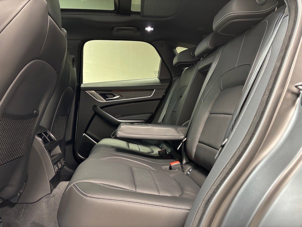 New 2026 Jaguar F-PACE R-Dynamic S image 27