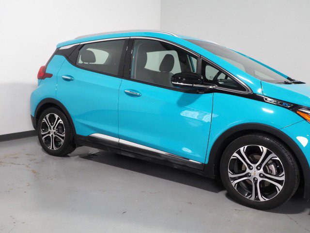 Used 2021 Chevrolet Bolt Premier w/ Infotainment Package FWD image 46