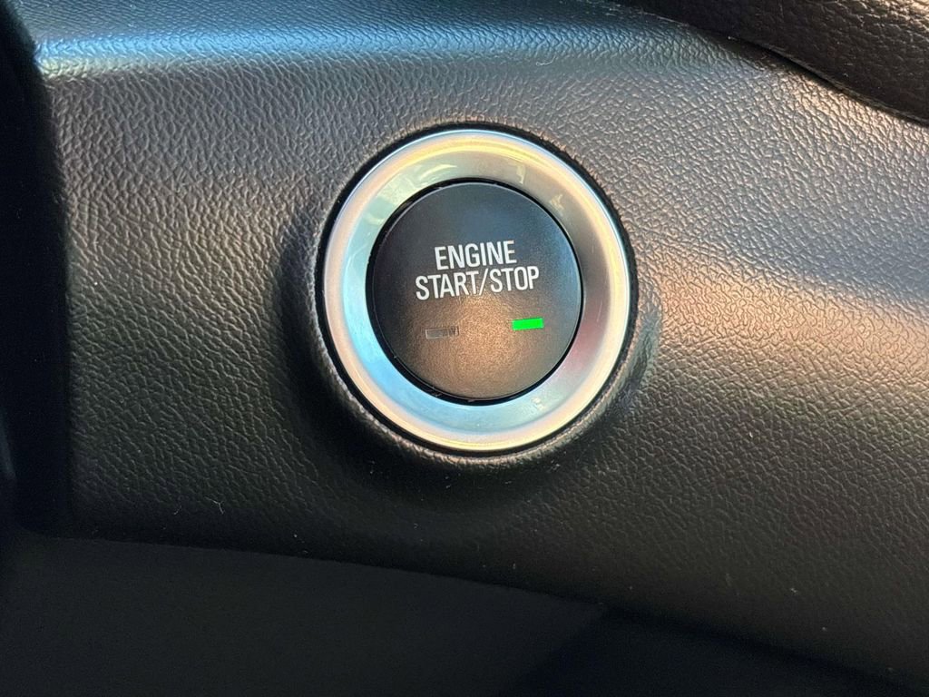 Used 2021 GMC Terrain SLT w/ Infotainment Package II image 30