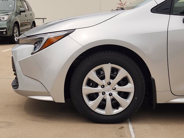 New 2026 Toyota Corolla LE FWD image 5