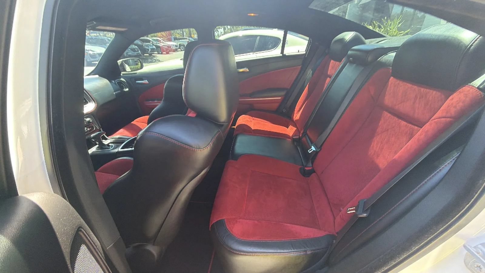 Used 2019 Dodge Charger Scat Pack w/ Dynamics Package RWD image 8