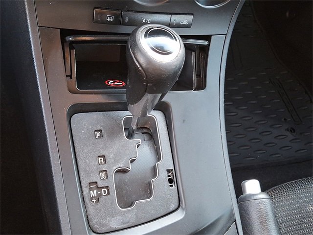 Used 2012 MAZDA MAZDA3 i Touring image 15