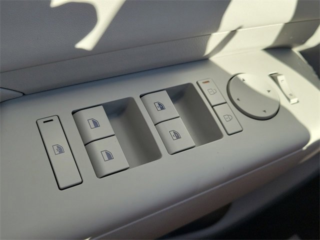 New 2026 Hyundai Kona SEL Premium image 15