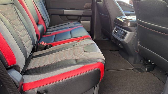Used 2024 Ford F250 Lariat w/ Lariat Ultimate Package image 25