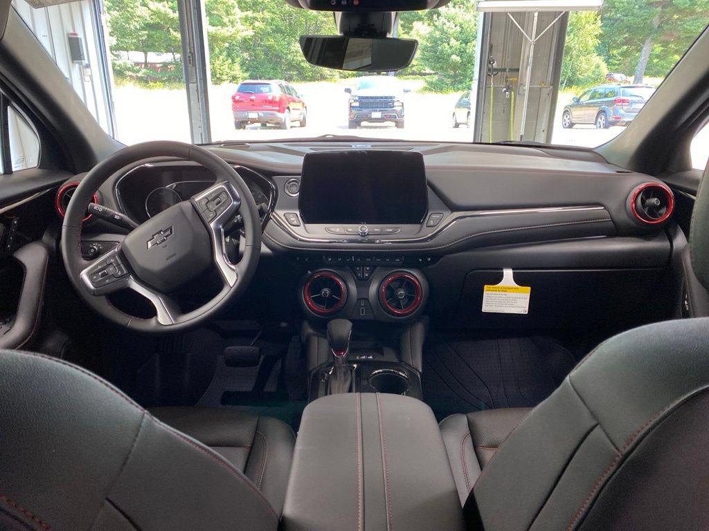 New 2026 Chevrolet Blazer RS w/ Driver Confidence II Package AWD/4WD image 18