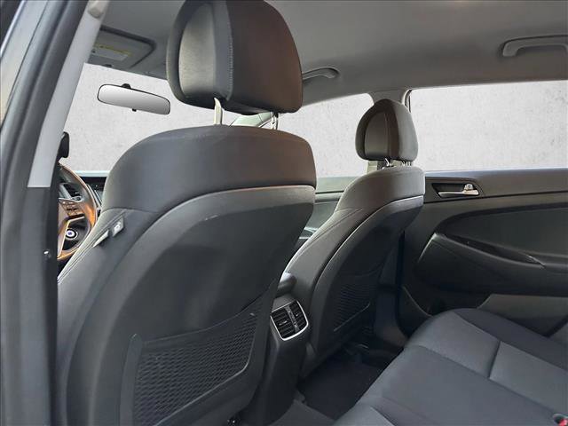 Used 2017 Hyundai Tucson Sport image 23