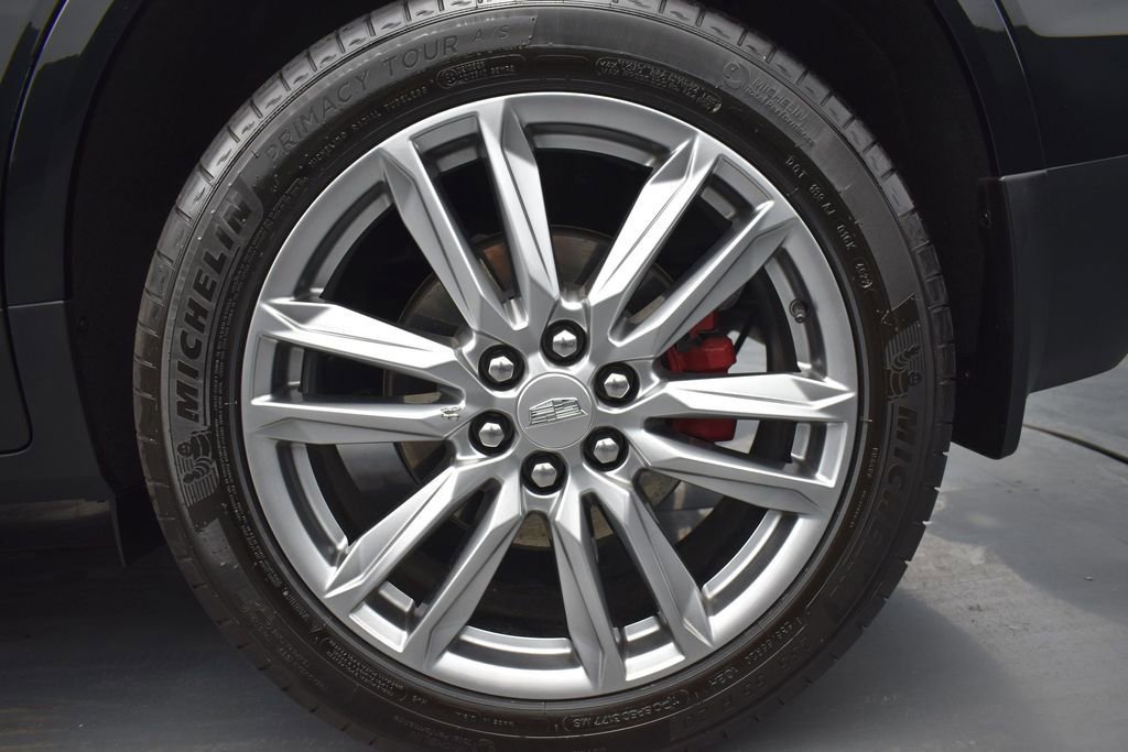 Used 2023 Cadillac XT5 Sportv w/ LPO, Floor Liner Package AWD/4WD image 10